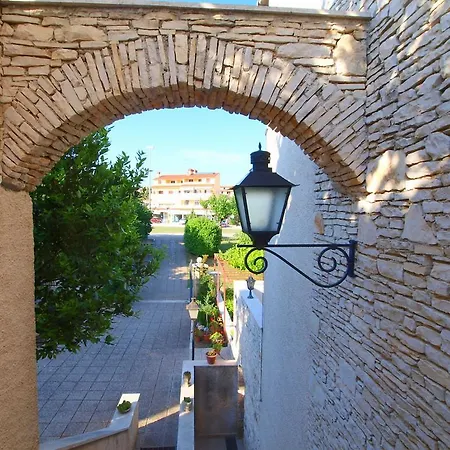 Διαμέρισμα Apartment Galant.5 *