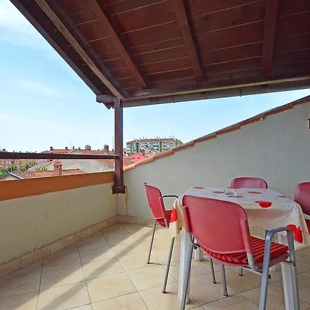 Διαμέρισμα Apartment Galant.5 *
