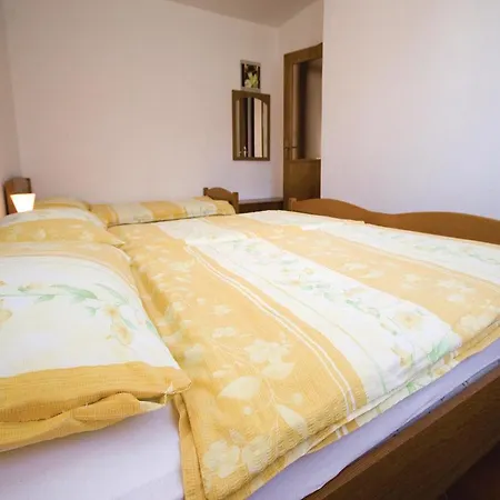 Διαμέρισμα Apartment Galant.5 *